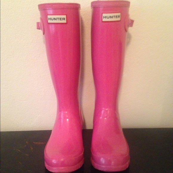 Fushia original gloss hunter boots
