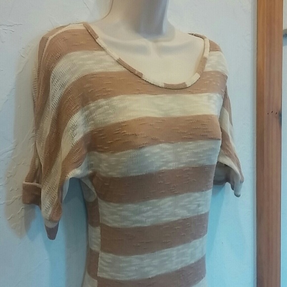 🚫SOLD🚫Boho top
