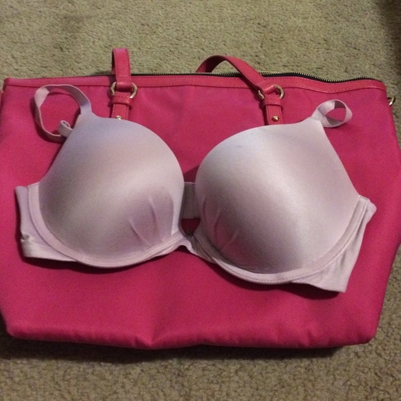 Victoria secret plunge bra size 34D