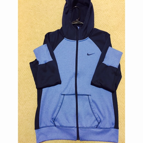 Nike therma-fit jacket