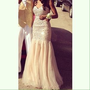 Terani Couture P1575 Nude Size 2 Prom Dress