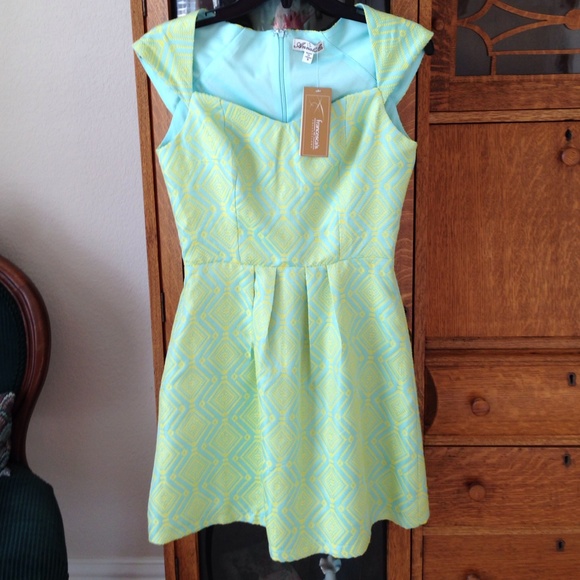 Francesca's Dress!👗💗