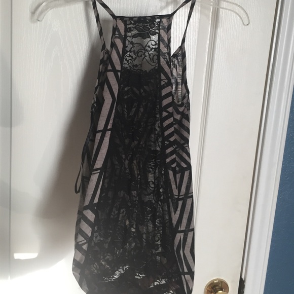 Tank top - Picture 2 of 2