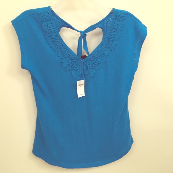 NWT Gap Shirt
