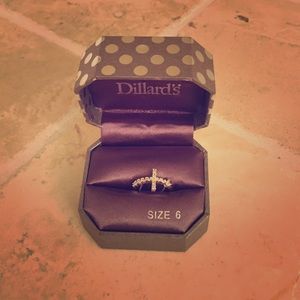 Dillard's string silver cross ring