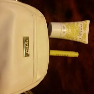 Versace yellow diamond