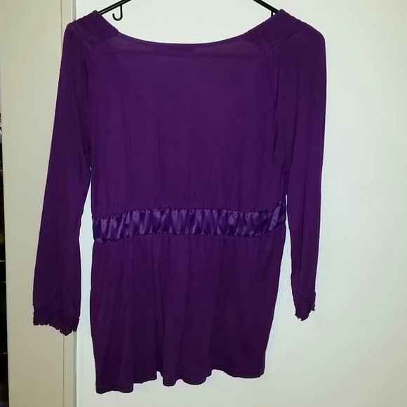 Plum The Limited top - Picture 2 of 3