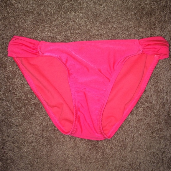 Nwot pink swim bottom