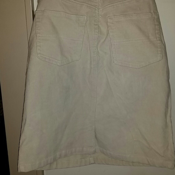 Cream LL Bean skirt - Picture 2 of 3