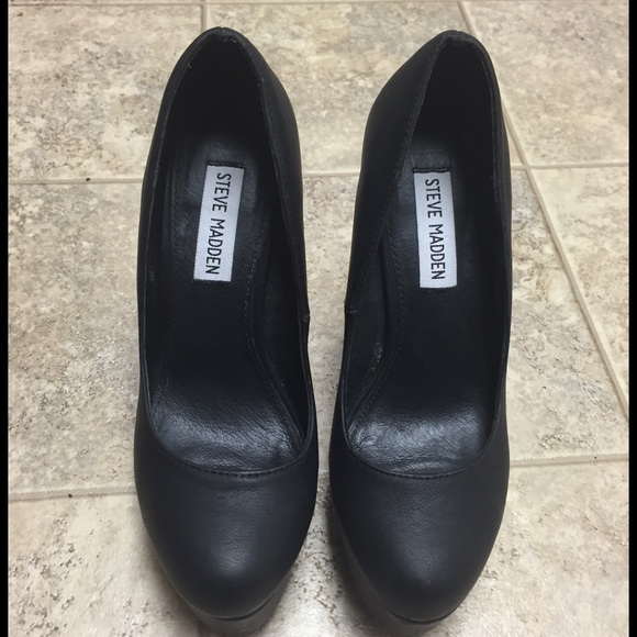 Black Steve Madden Heels