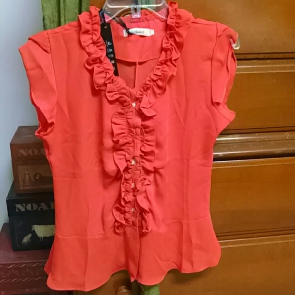 NWT cute top