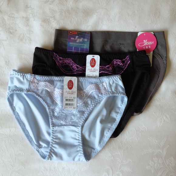 MOVING SALE❗️Underwear (basics, lace, briefs, etc) - Picture 3 of 4