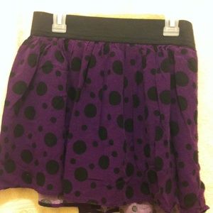 I am selling a purple skirt. Perfect condition.