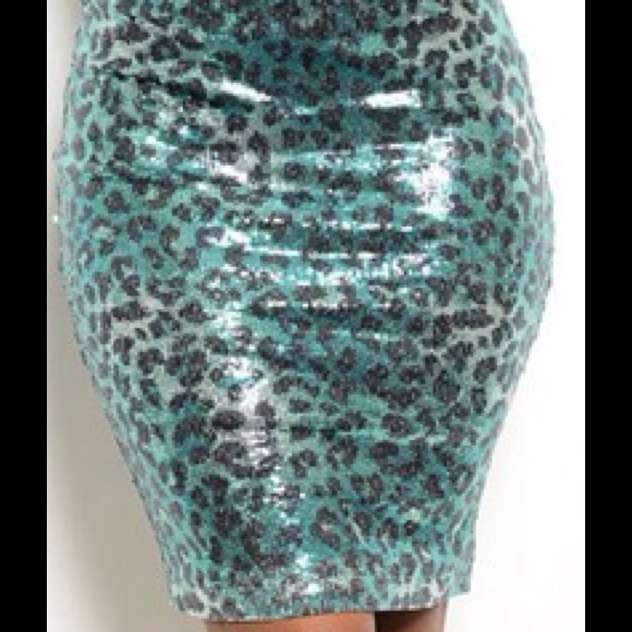 Sexy leopard sequin skirt SPECIAL PRICE - Picture 3 of 4