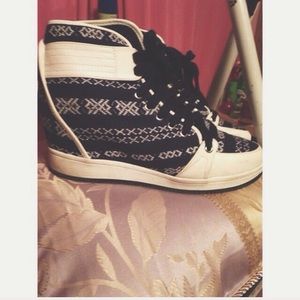 Forever 21 Tribal Wedge Sneakers