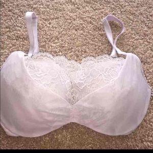 SOLD! Victoria's Secret ( 34D )