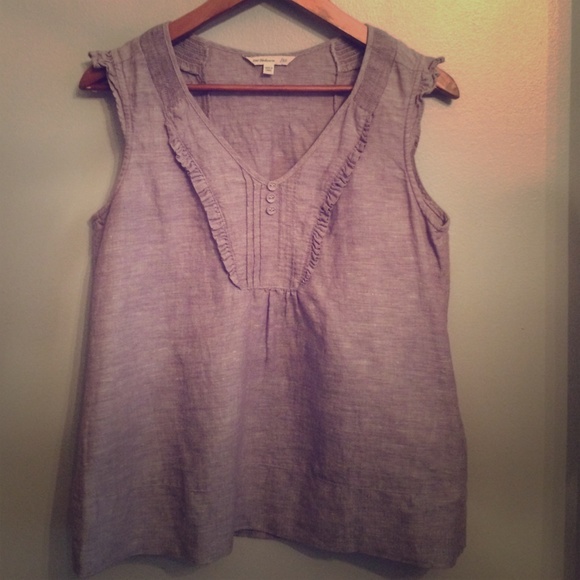 Classic Levi's Steel-Blue Linen Top