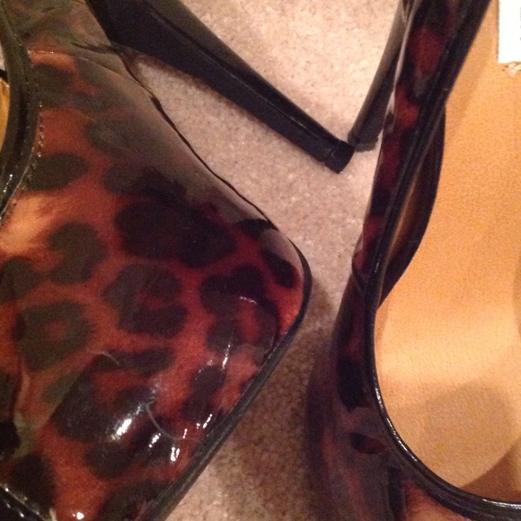 Hot Leopard Stilettos Steve Madden 7m hardly worn - Picture 3 of 4