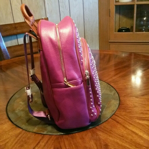 ******SOLD******Handbag Backpack - Picture 2 of 4