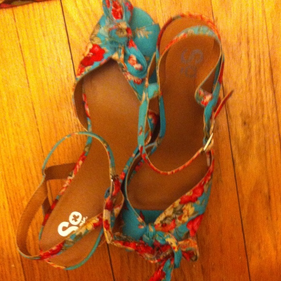 High heeled shoes