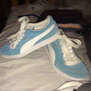 Suede puma shoes
