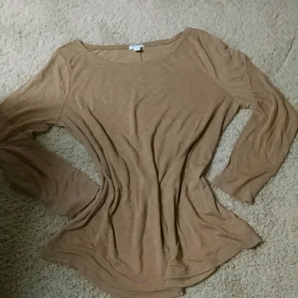 Old Navy tee