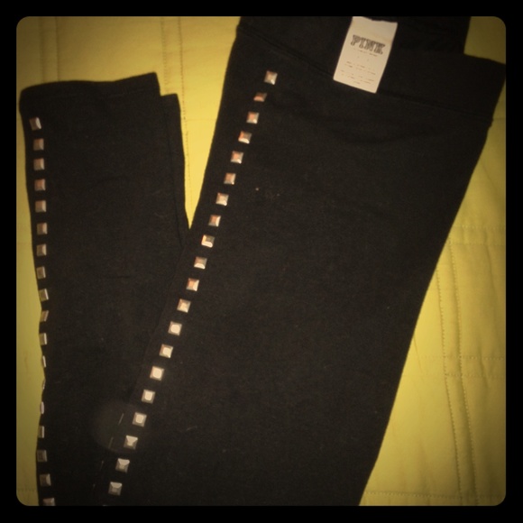 PINK studded black leggings $15