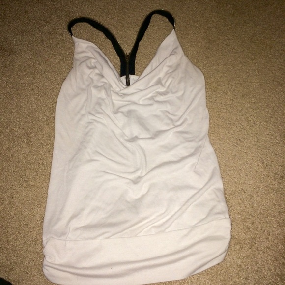 Miley Cyrus zip up shirt