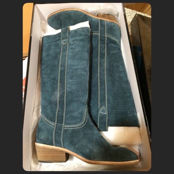 Ninewest boutique 9 shoe boots leather blue suede