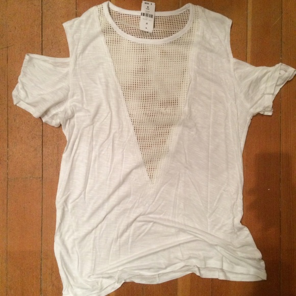 Bundle in mesh tanks