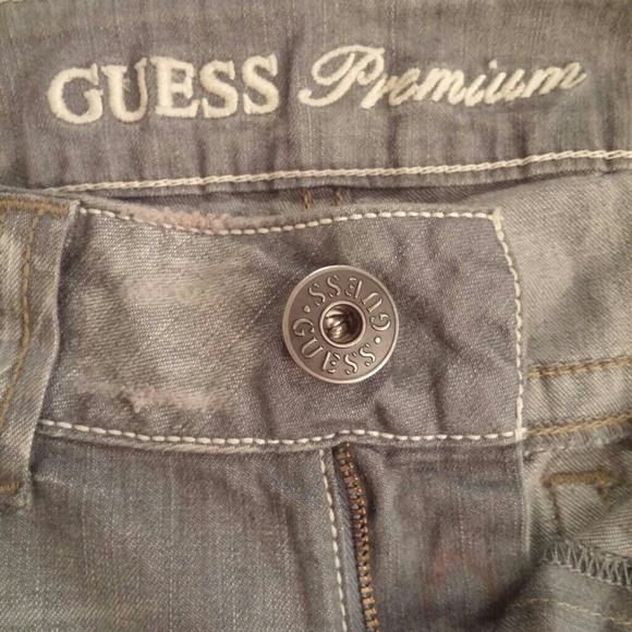 GUESS jeans