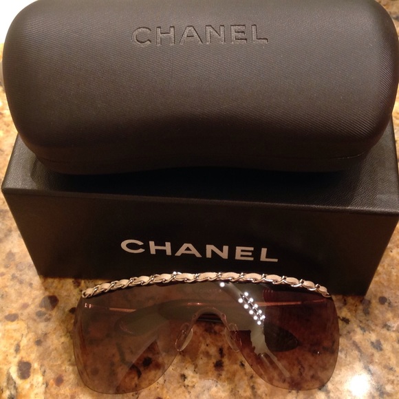 Chanel glam sunglasses **SOLD** SOLD**