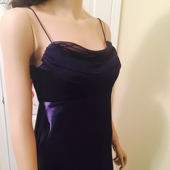 Dress - Picture 4 of 4