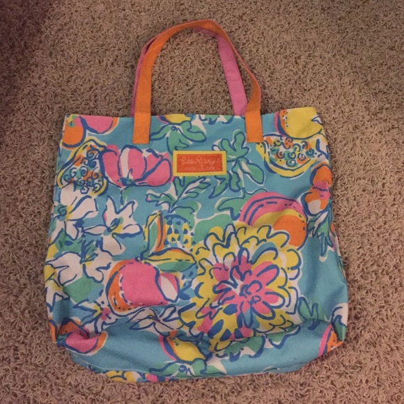 Lilly tote! Perfect condition and super cute!