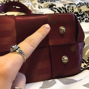 Marks on bottom of seatbelt bag