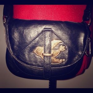 Sparrow clasp cross body bag