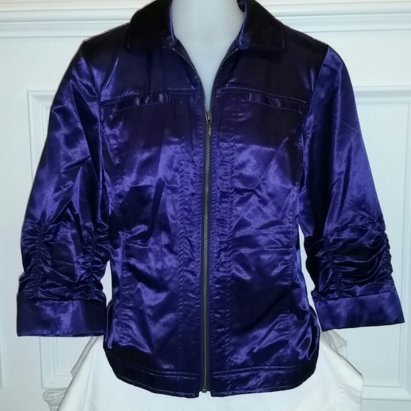 Chico's size 1 purple satin jacket