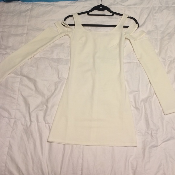 Toni dress white bodycon
