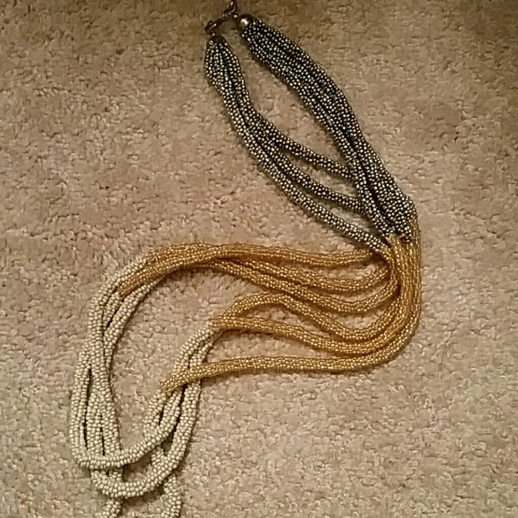 Loft beaded necklace