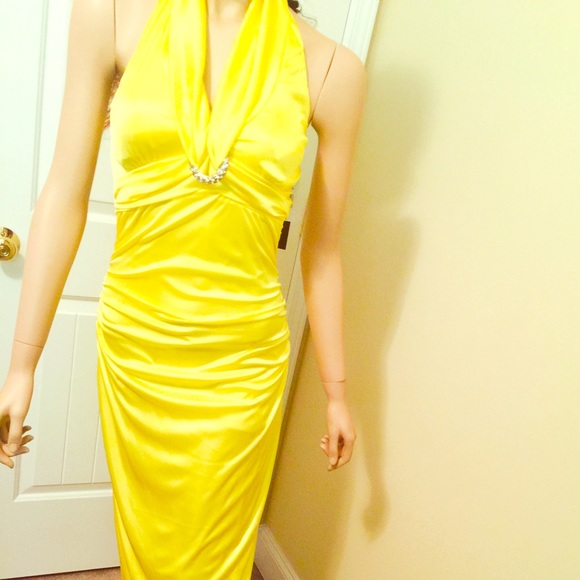 Prom Dress🍌🍋