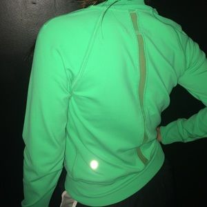 Green lulu jacket