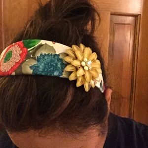 Floral jewel headband