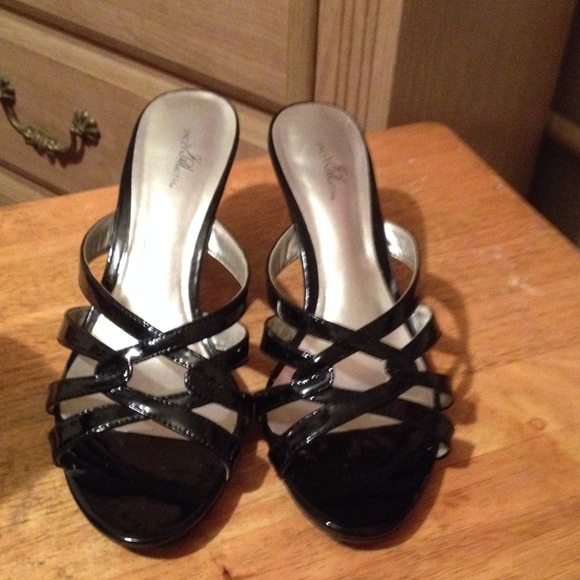 Sándals - Picture 2 of 4