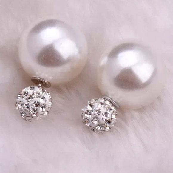 Shiney White Tribal Earrimgs - Picture 1 of 2