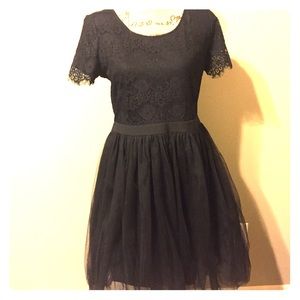 Pim and Larkin Lace/Tulle Dress