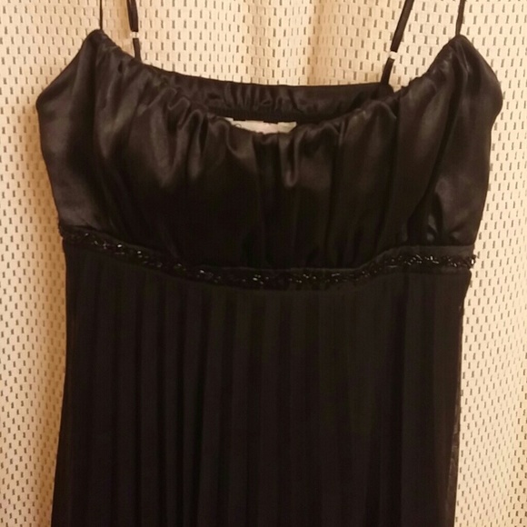 Super cute black dress