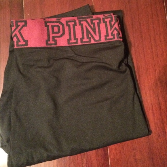 NEW 🎉 PINK leggings--NEVER WORN