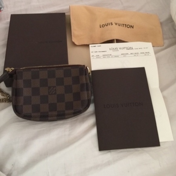 Louis Vuitton Mini Pochette