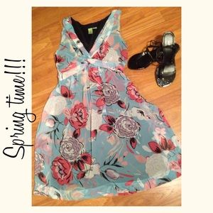🎉‼️ HP ‼️🎉 Girly Girl Floral dress