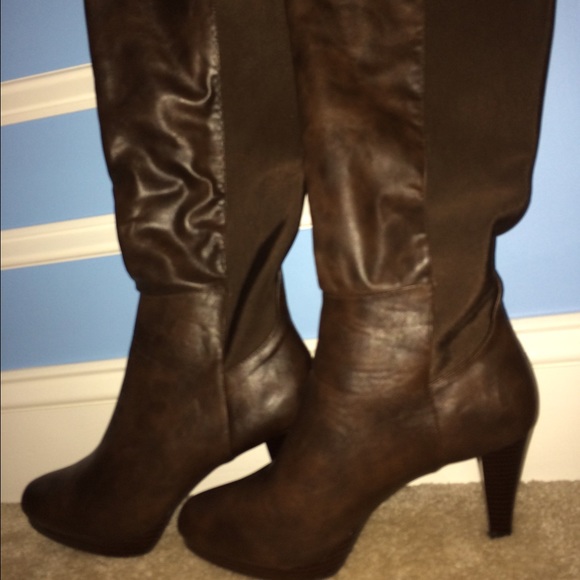 Rampage Sexy Knee High Boots